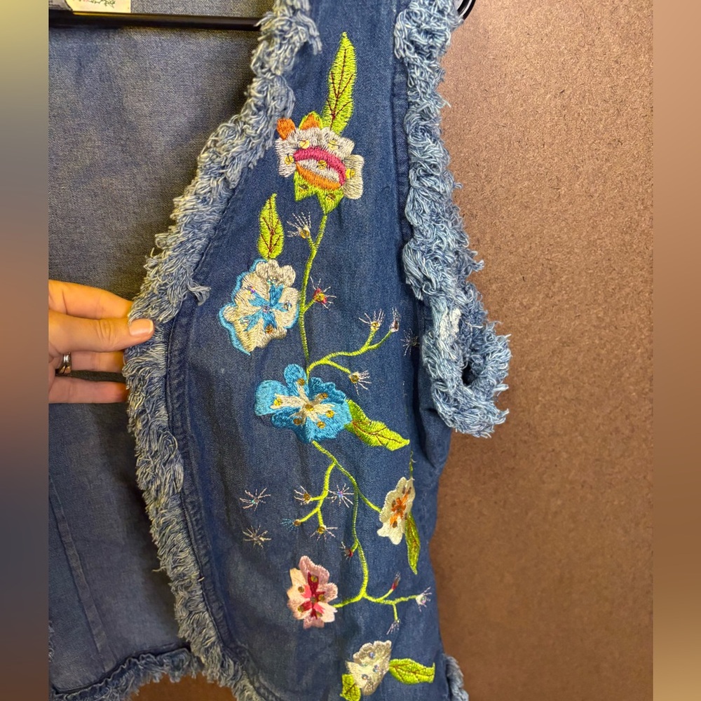 Tantrums Vintage Embroidered Denim Vest Fringe Trim XL - Picture 3 of 5